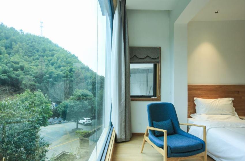 Villa En Emerald Valley, Huangshan Exterior photo